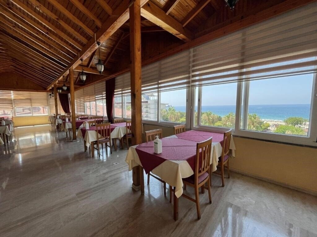 Miray Hotel Kleopatra 3* суреті