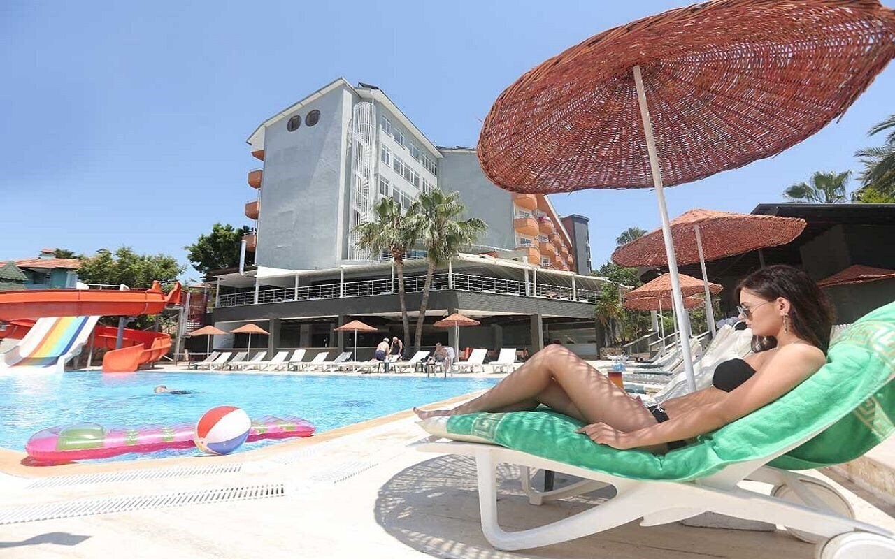 Фотография Mysea Hotel Incekum (ex. Raina Beach Hotel, Royal Rose) 4*