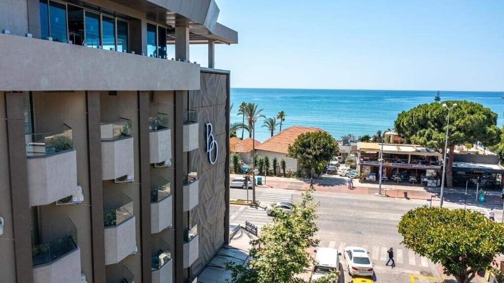 Отель Buyuk Hotel 4*
