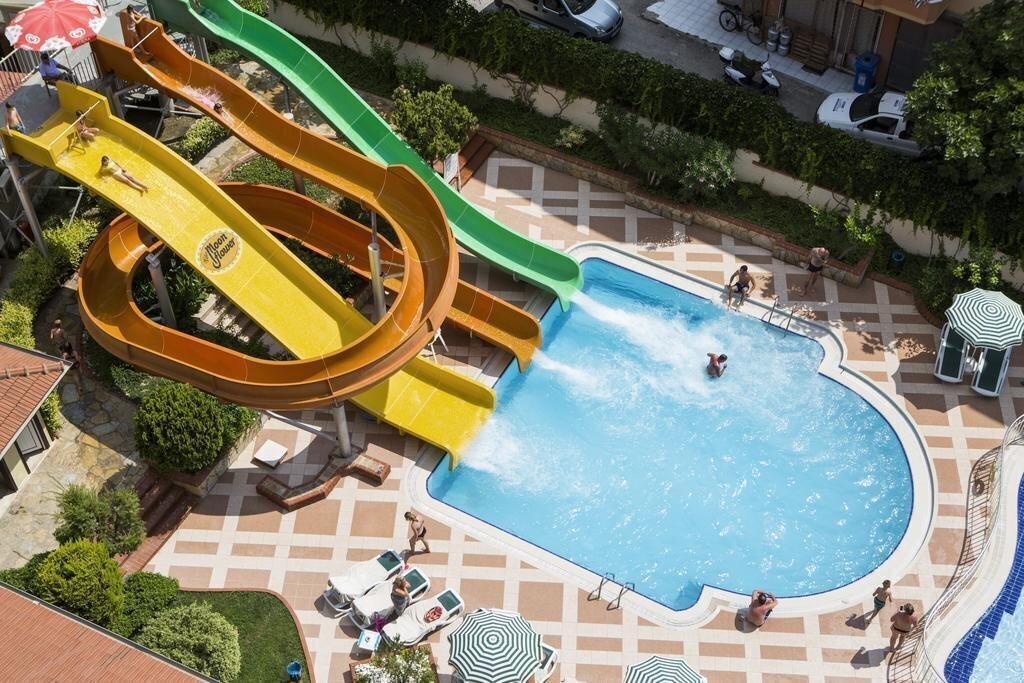 Villa Moonflower Aparts & Suites 4* фотосуреті