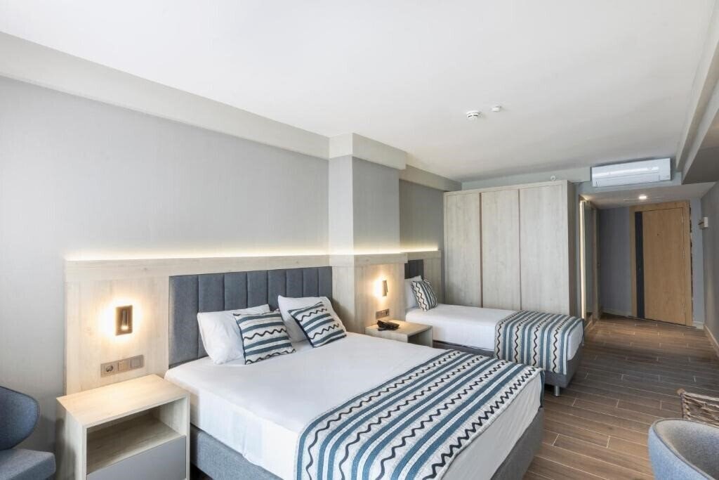 Elysee Rive Hotel (ex. Elysee, Elysse Hotel) 4* суреті