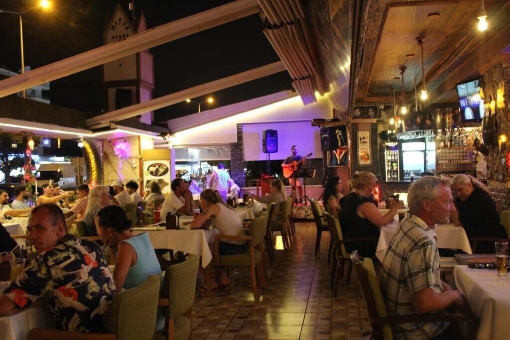 Mitos App & Hotel 3* фотосуреті