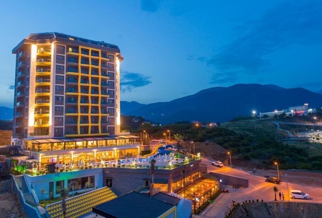 Campus Hill Hotel 5* қонақ үйі