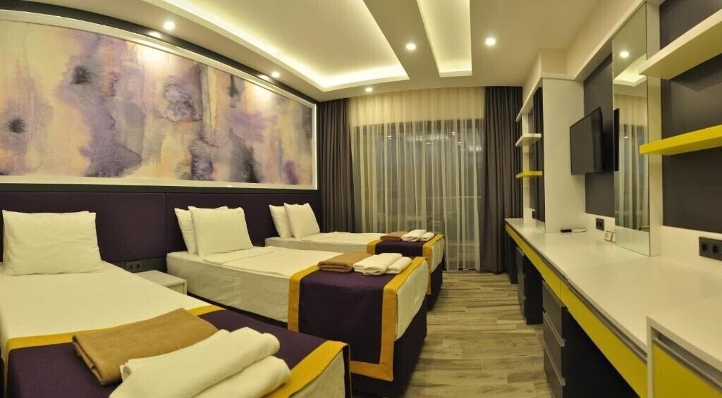Фото Campus Hill Hotel 5*
