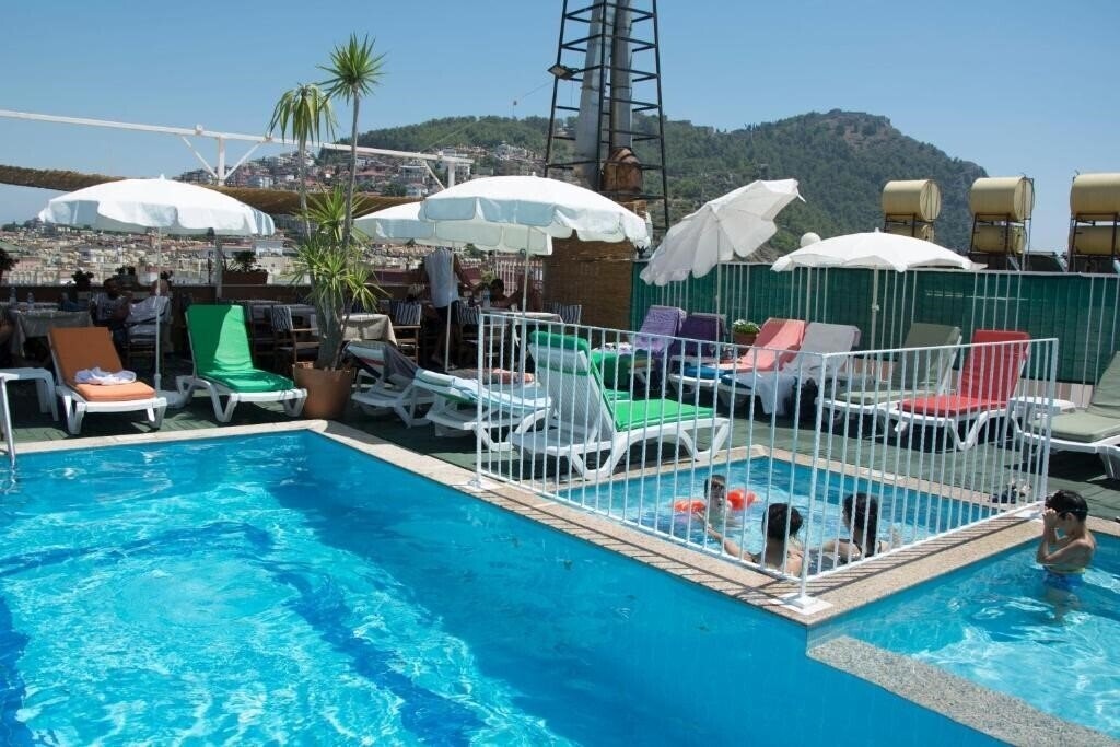 Hotel Kleopatra 3* суреті