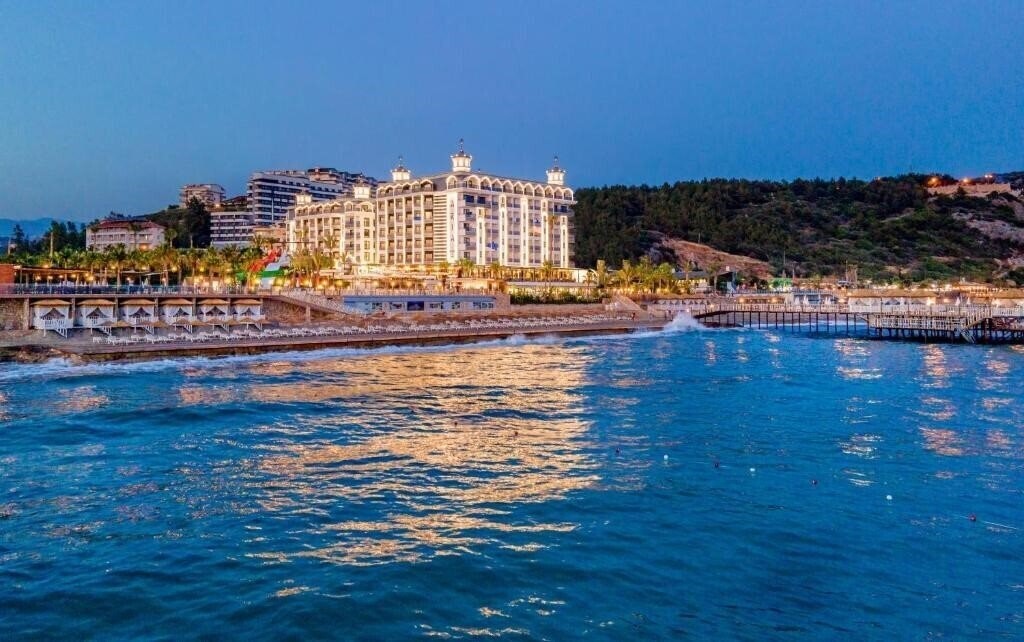 Aria Resort & Spa (ex. MIRADOR RESORT) 5* қонақ үйі