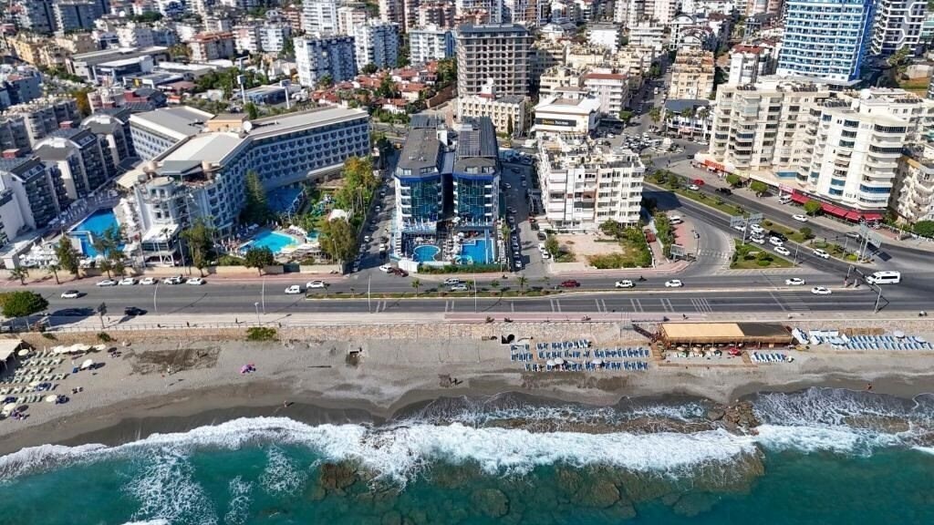 Отель Relax Beach Hotel 4*