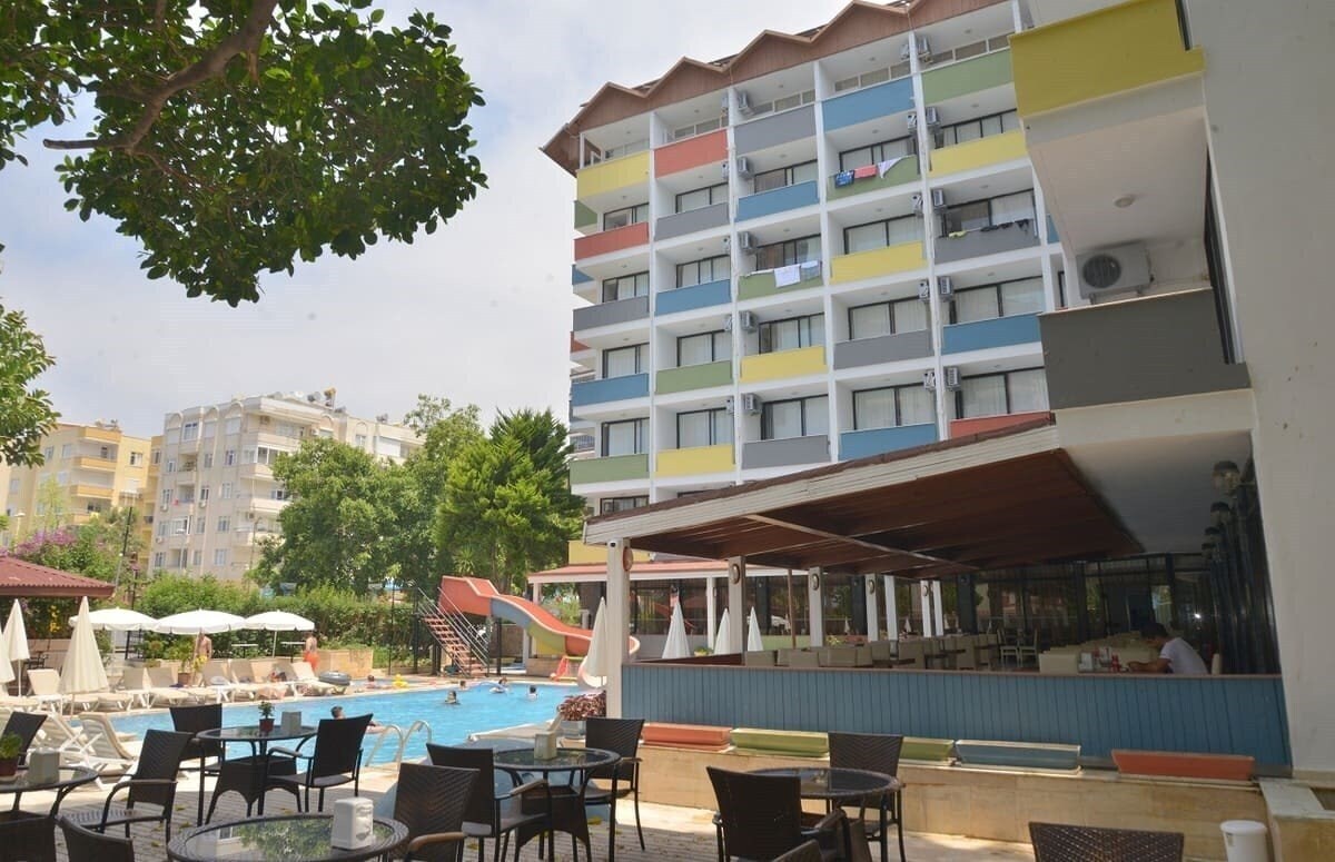 Viva Beach Hotel (ex. High Garden Hotel, Iso & Asi Hotel) 3* фотосуреті