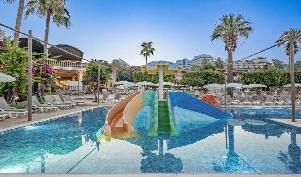 Justiniano Theodora Resort 5* суреті