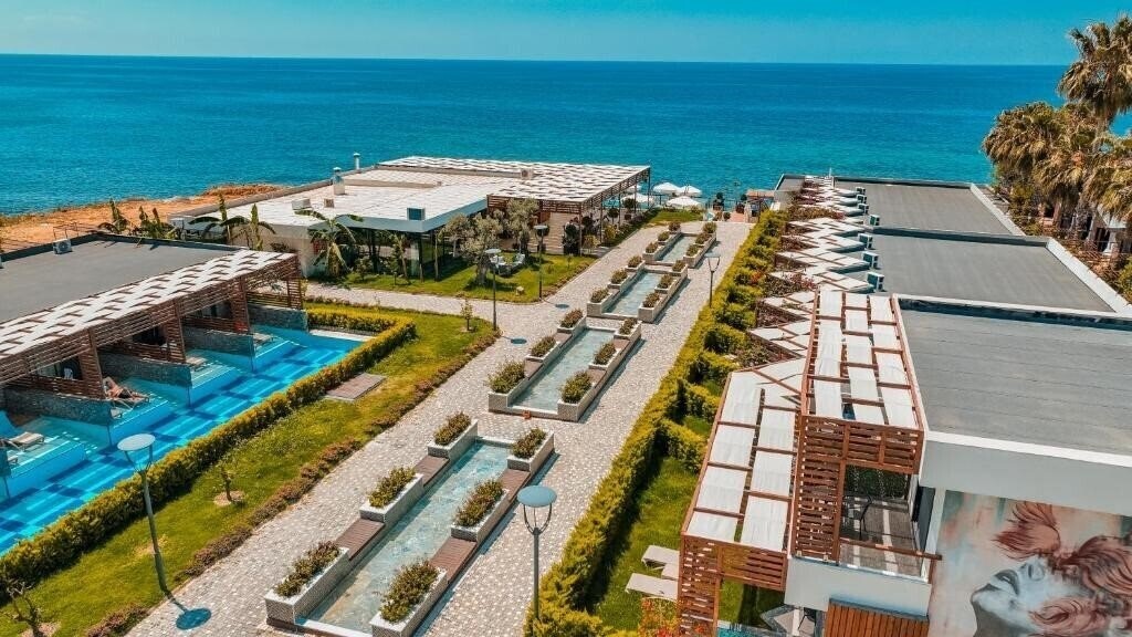 Feniks Priority Hotel (ex. Feniks Hotel Boutique) 4* суреті