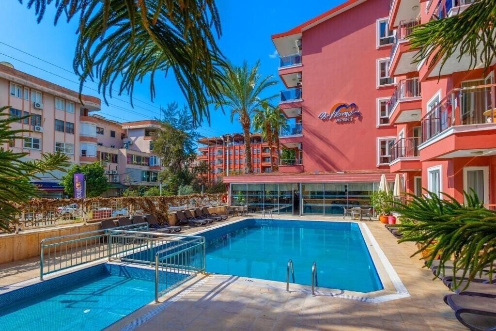 Отель My Home Apartments 3*