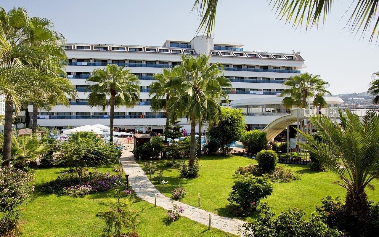 Отель Drita Resort & SPA 5*