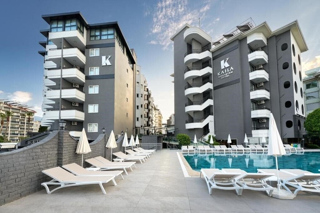 Отель Kaila Krizantem Hotel 4*