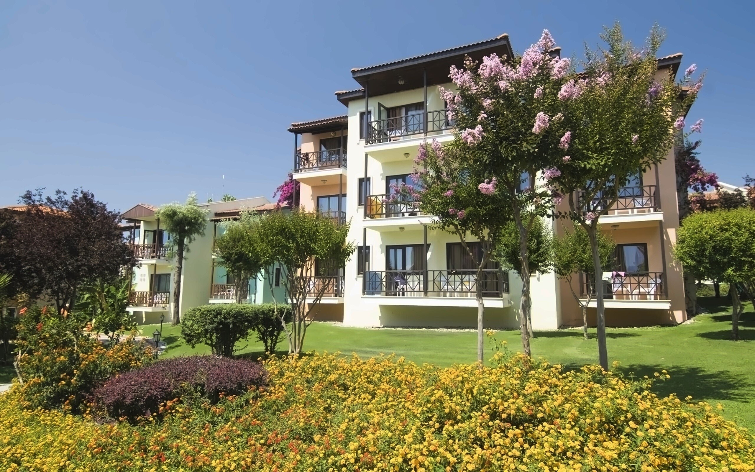 Отель Gypsophila Holiday Village 5*