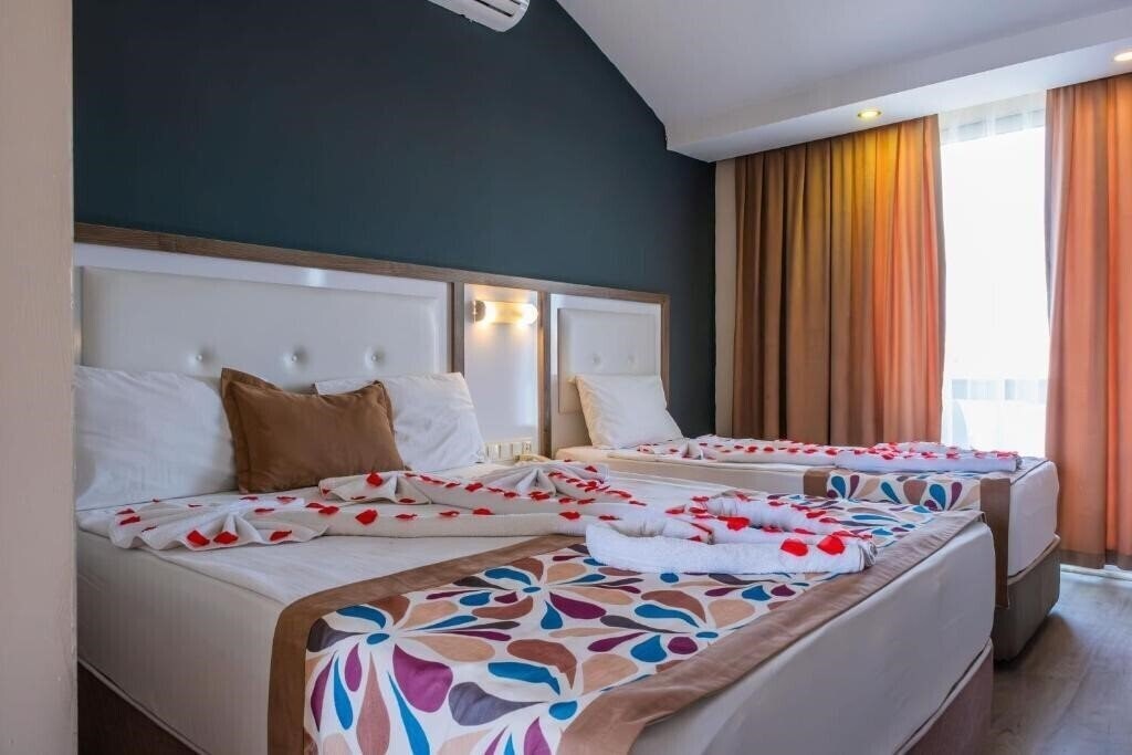 Отель Acar Hotel 4*