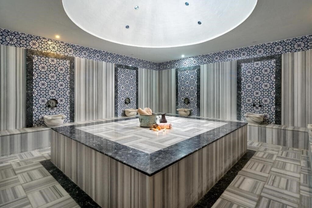 Фотография Grand Uysal Beach & Spa Hotel 4*