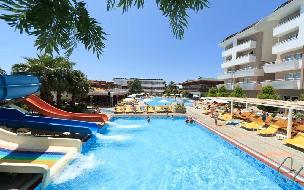 Club Mermaid Village 4* фотосуреті