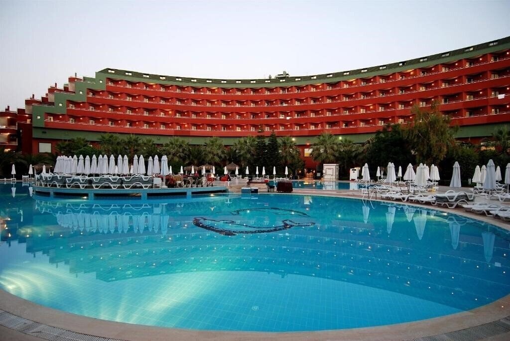 Delphin Deluxe Resort 5* суреті