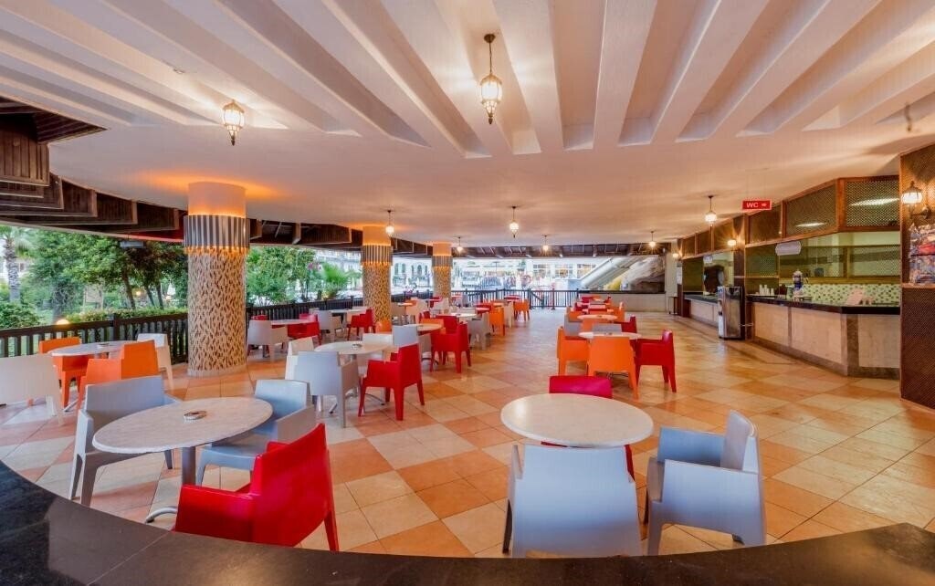Фотография Holiday Garden Resort 5*