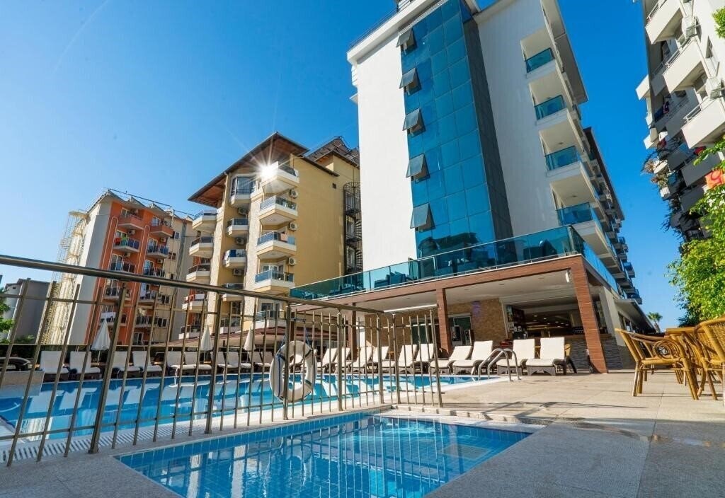 Kleopatra Life Hotel 3* суреті
