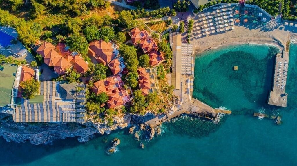 Отель Senza Garden Holiday Club 5*