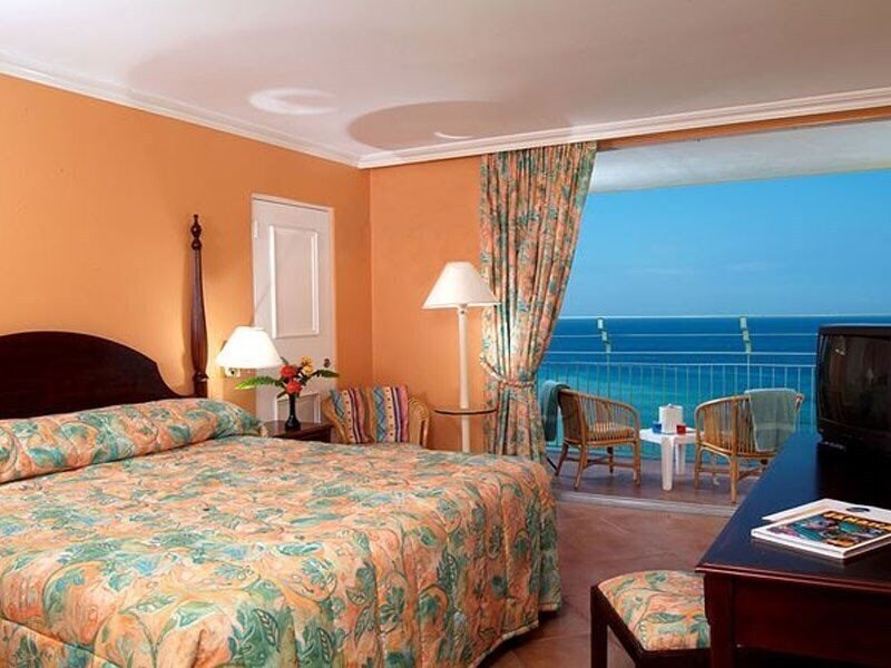 Sunset beach resort and spa. Sunset beach resort &amp; spa. club paradiso hotel 5 аланья. sunset park resort and spa. sunset beach resort 4*.