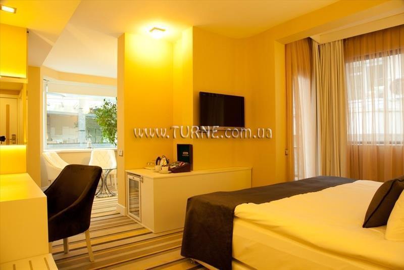 Отель Nesta Boutique Hotel 1*