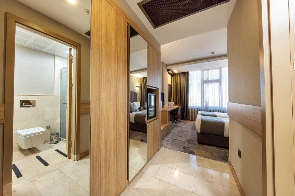 Baskent Center Hotel (ex. Best Western Plus Center Hotel) 4* суреті