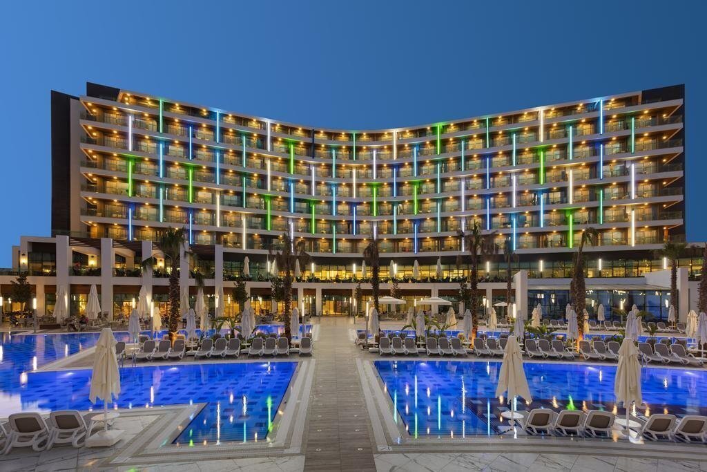 Отель Wind Of Lara Hotel & SPA 5*