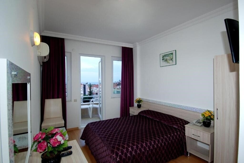 Lara Diamond Hotel 3* қонақ үйі