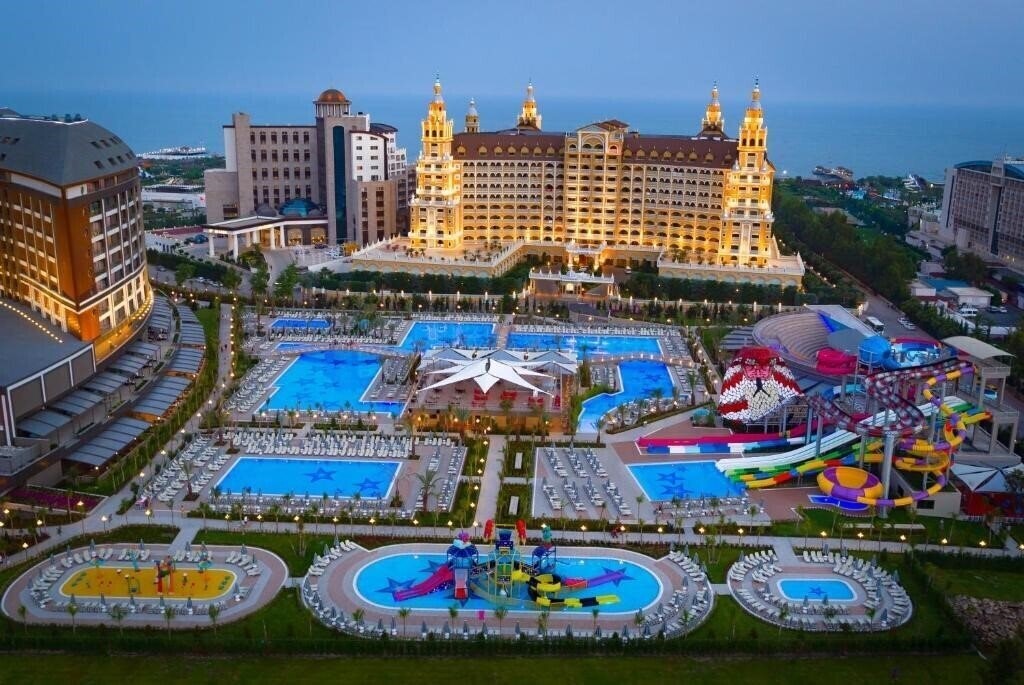 Royal Seginus 5* суреті