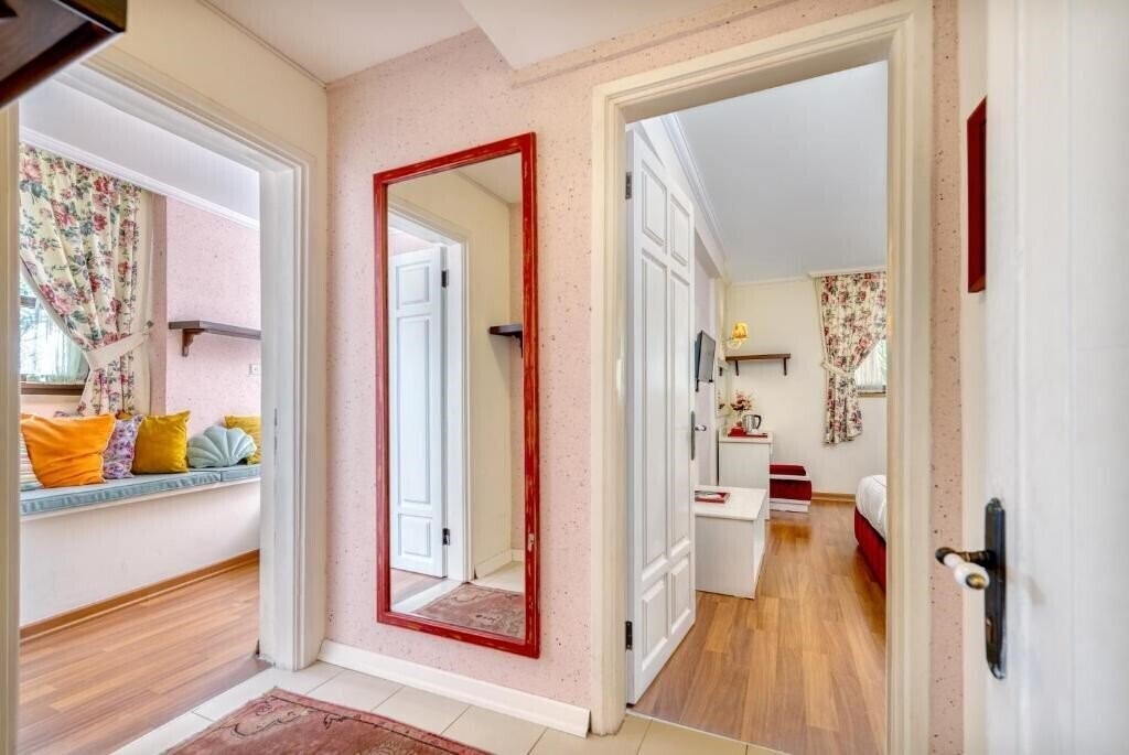 Изображение Adalya Port Hotel (ex. Tutav Adalya Boutique, Kare Adalya Port Hotel) 4*