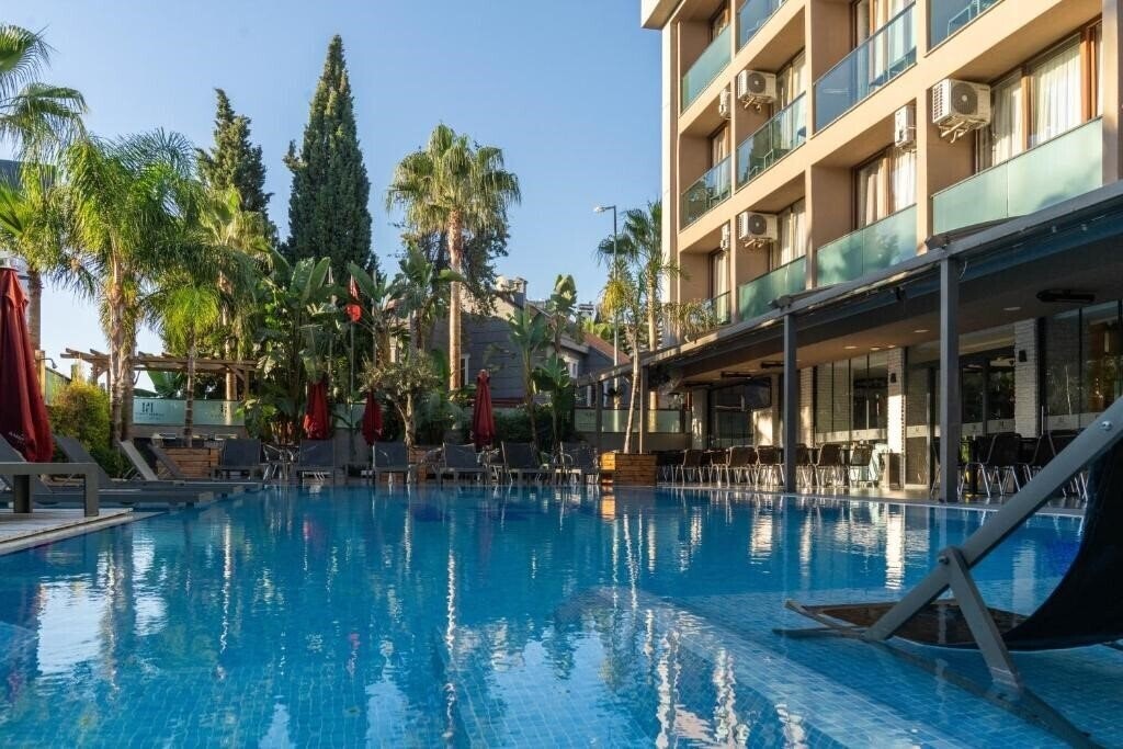Laren Family Hotel & SPA 4* қонақ үйі