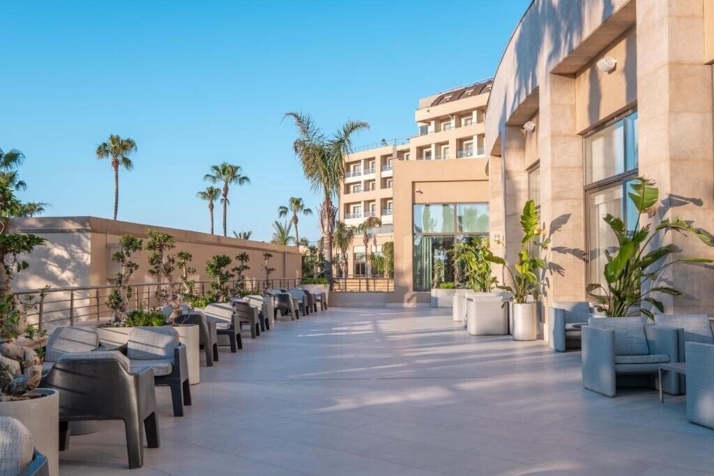 Fame Residence Lara & SPA 5* суреті