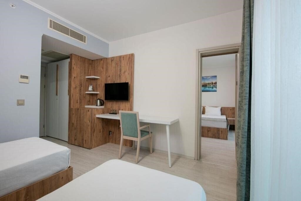 Citrus Park Hotel 4* суреті