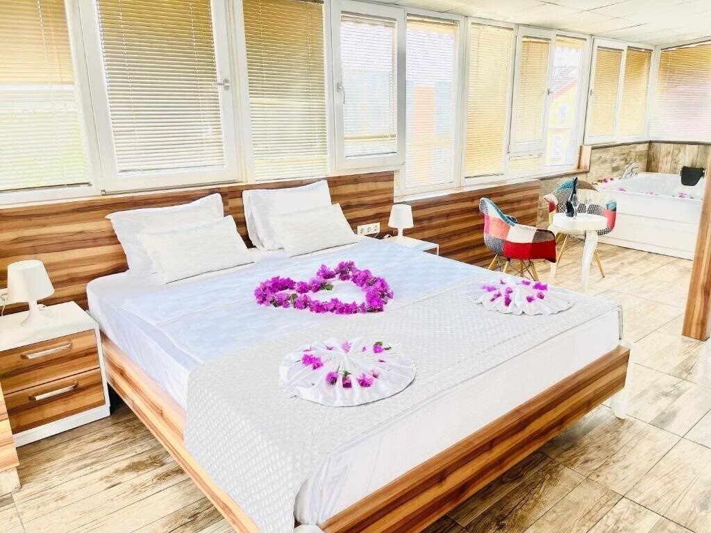 Фотография Ale Park Hotel & Apartments (ex. Ata-K, Ales Park Hotel) 3*