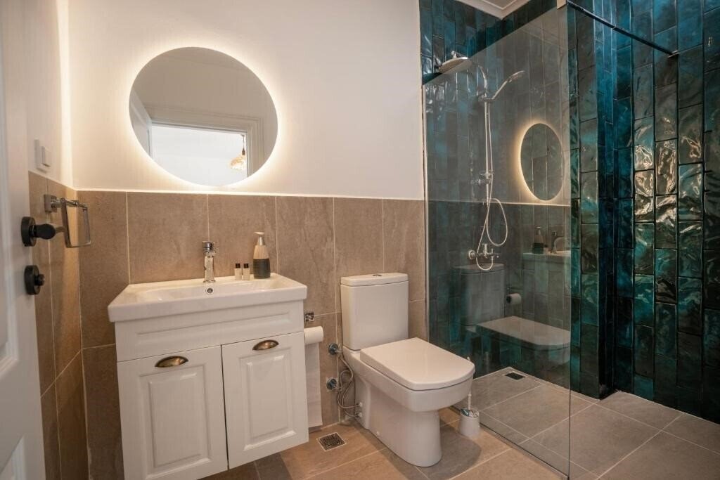 Фотография Beach House 4*