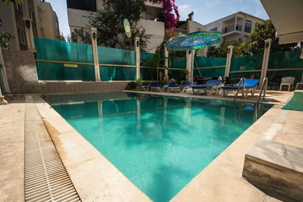 Behram Hotel 2* қонақ үйі