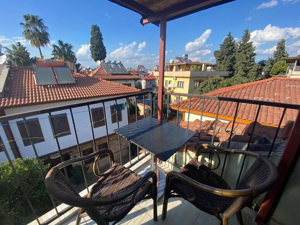 Фото Camel Apart (ex. Camel Apartment) 3*