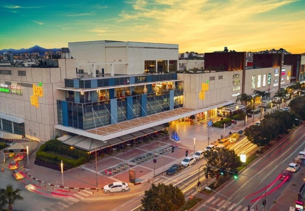 Отель Tepe Hotel & Business Suite (ex. Tepe) 3*