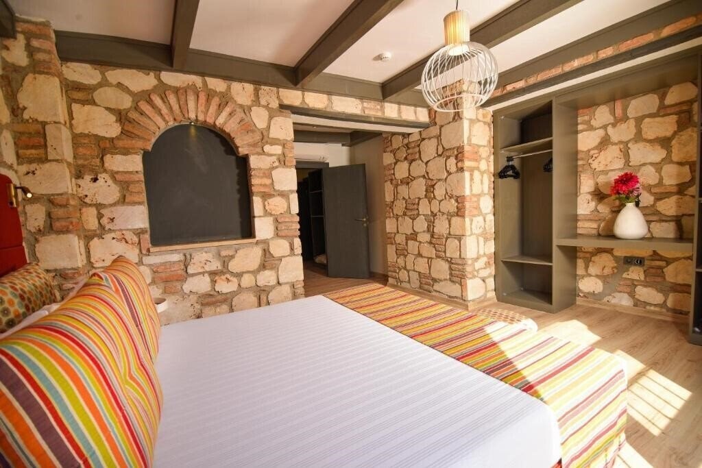 Картинка Fiore Garden Suites 4*