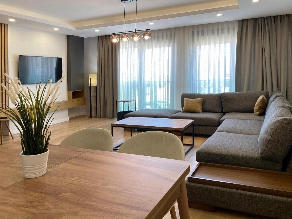 Veranda Beach Suites Boutique 3* суреті