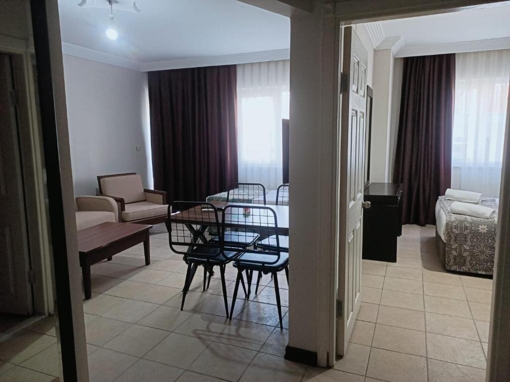 City Inn Family Apart + 3* суреті