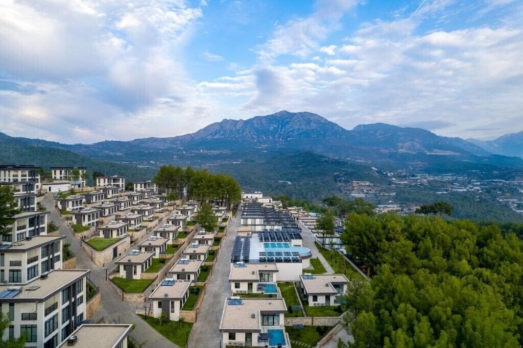 Olympos Health Resort 5* фотосуреті