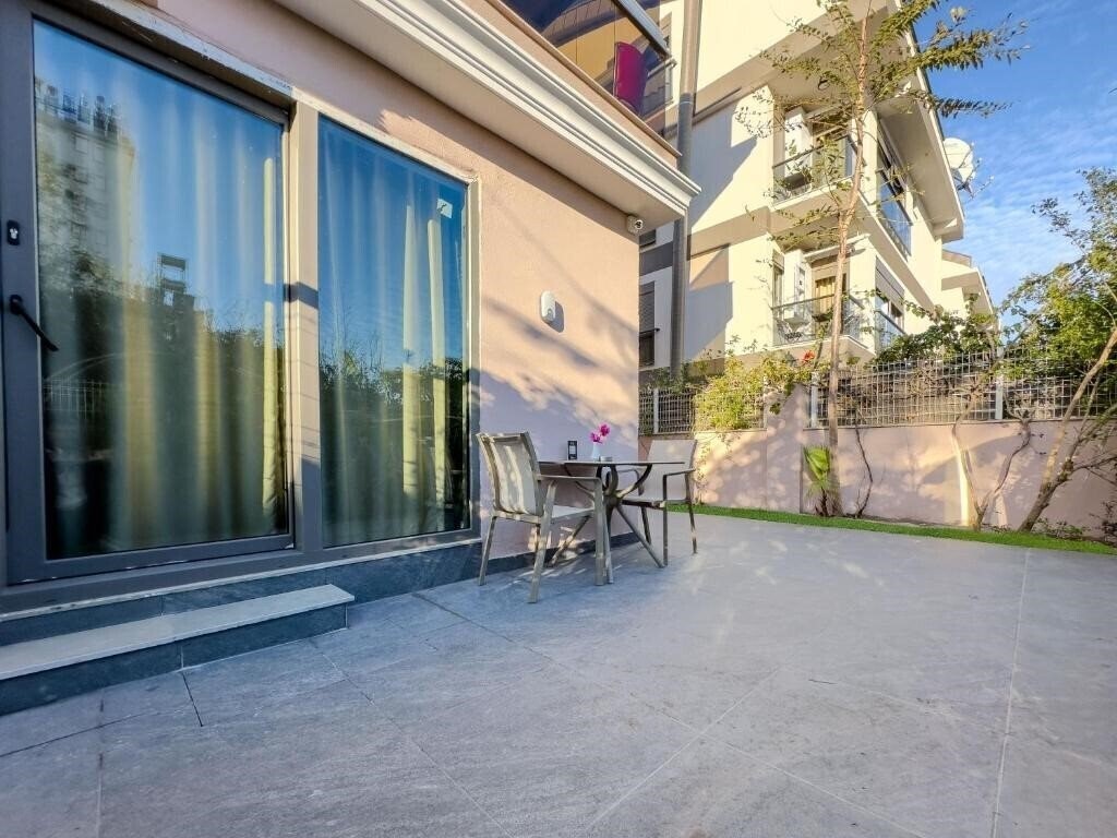 Фото Quality Gold Suit Special Class 3*