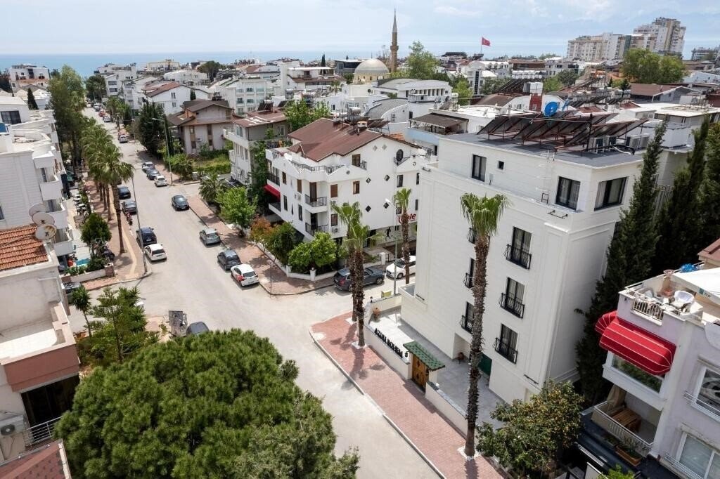 Отель Azuu Bohem 3*