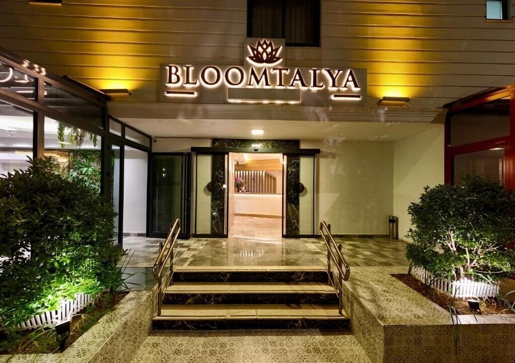 Фото Bloomtalya Hotel 4*