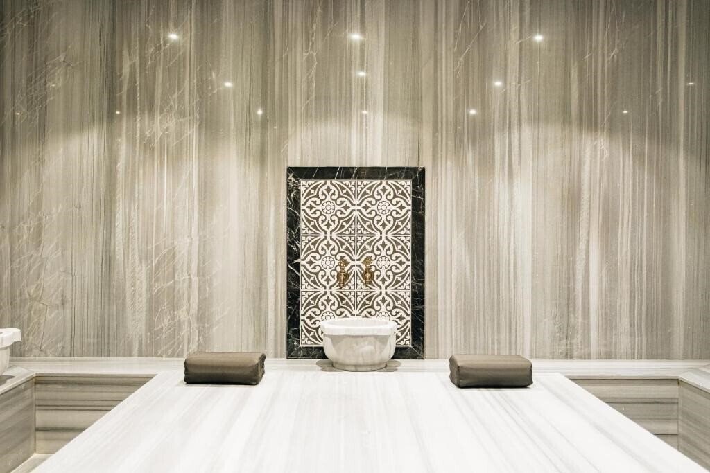 Four Points Flex by Sheraton Antalya Lara (ex. Four Points Express by Sheraton Antalya Lara) 4* суреті