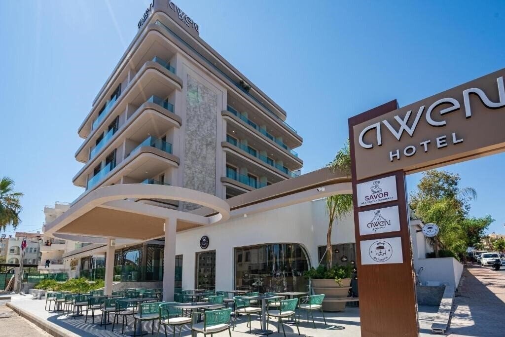 Awen Hotel 4* қонақ үйі