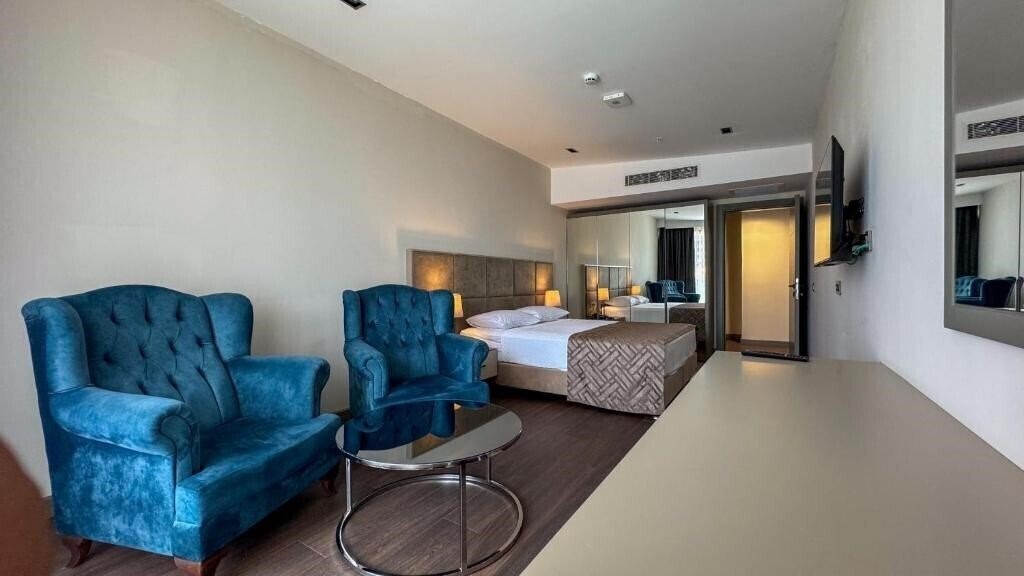 Фото Alice Hotel 5*